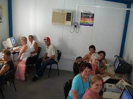 Archivo:Geroclub del Adulto mayor01.jpeg