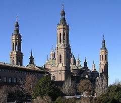 Basilica del Pilar Zaragoza.jpg