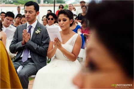 Archivo:Boda-budista 500 votos.jpg