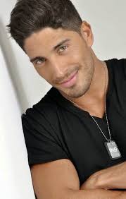 Claudio De La Torre Laya.jpg