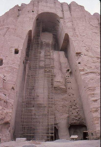 Archivo:Buda de Bamiyán.jpg