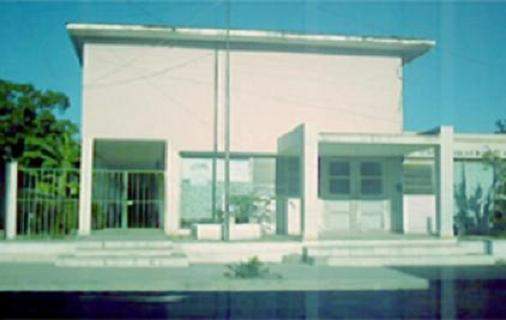 Archivo:Escuela manuel stgo Leiva.jpg