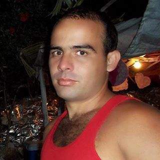 Archivo:Fernando buchillón.jpg