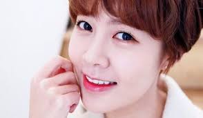 Choi Yoon Young .jpg