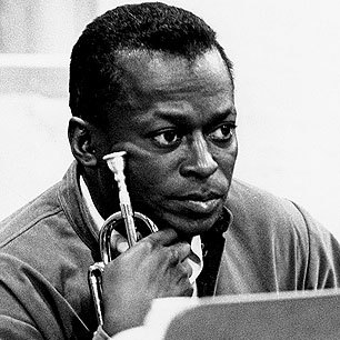 Archivo:Miles-davis.jpg