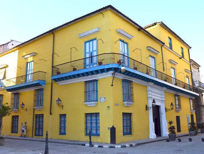 Archivo:Palacio del Conde de Lombillo.jpg