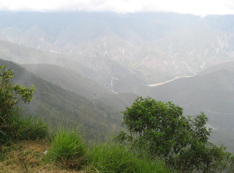 Archivo:Vista Cañón Chicamocha.jpg