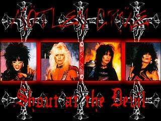 Archivo:MotleyCrueShot at the Devil.jpg