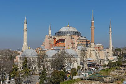 Archivo:Hagia Sophia Mars 2013.jpg
