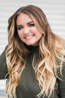 Archivo:Autora Anna Todd After 4.jpg