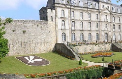 Chateau-de-lhermine.jpg