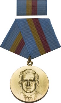 Medalla ciro redondo.jpg