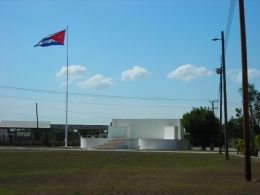 260px-Plaza-ÑicoLópez.JPG