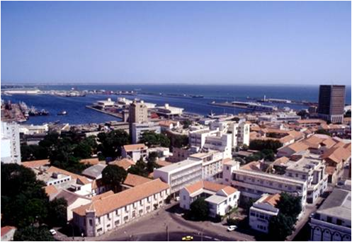 Archivo:Puerto de Dakar Senegal.png