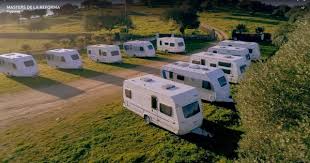 Archivo:Caravanas MR.jpg