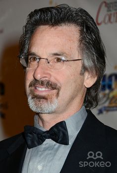 Robertcarradine.jpg
