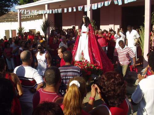 Archivo:Procesión de Santa barbara2.jpg