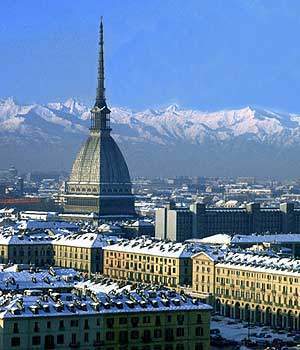 Archivo:Turin-la-mole-antonelliana-l1.jpg