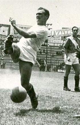 Juan futbolista.jpg