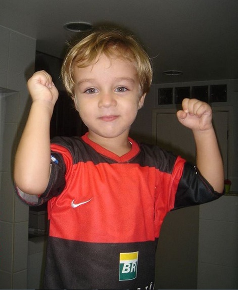 Archivo:De pequeño.jpg