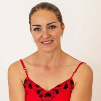 Laura Lucia Chavéz Silva.jpg