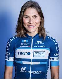 Nicolle Bruderer.jpg