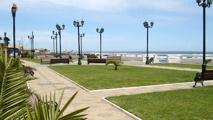 Archivo:Plaza-iloca3.jpg