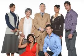 Archivo:Elenco Nadie.jpeg