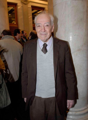 Archivo:Aníbal Barrios Pintos.jpg