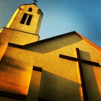 Archivo:Fachada iglesia luterana de Santiago.jpg