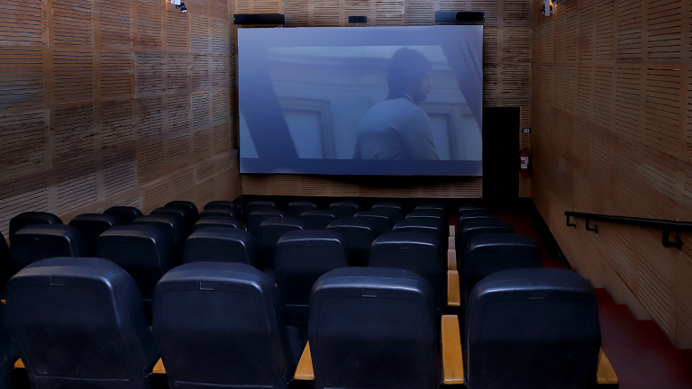 Archivo:Cine, Matucana 100 5.png