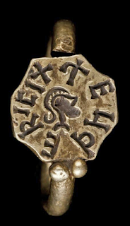 Anillo de Teudorico.png