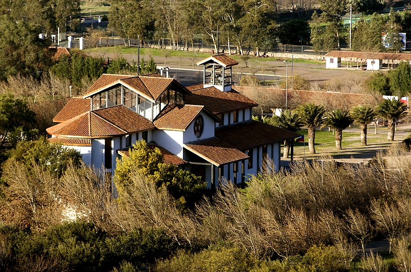 Archivo:Vista panoramica del Santuario Teresa de Los Andes.jpg
