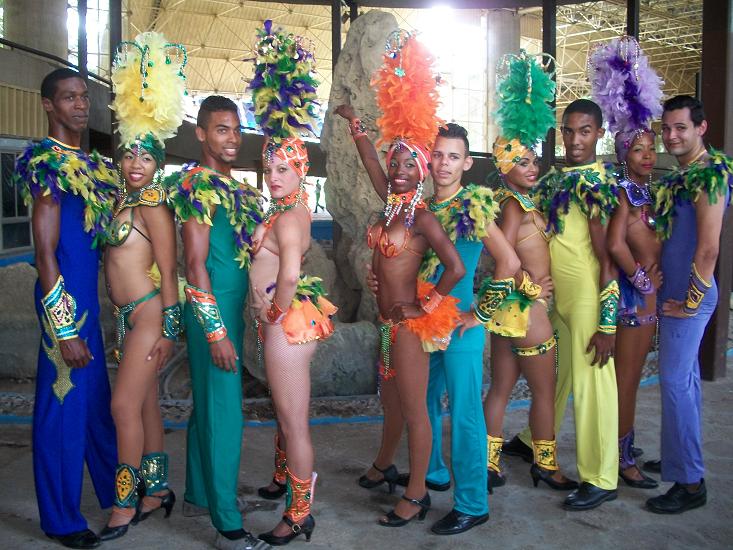 Archivo:Compañia sabor latino.jpg