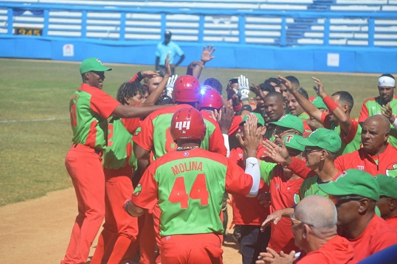 Archivo:LXIV Serie Nacional Las Tunas clasificó a la final.jpeg