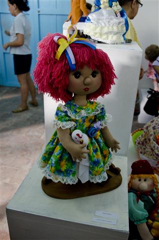 Archivo:MUÑECAS-PRIMER-PREMIO-MARITZA-Small.jpg.jpg