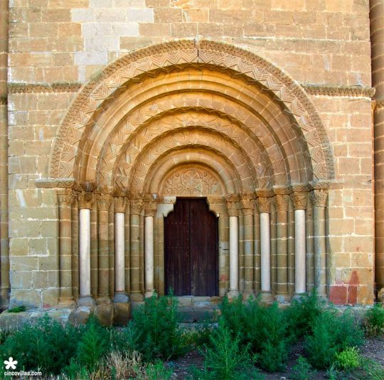 Archivo:Portada de la ermita JC 11.jpg