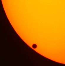 Tránsito de Venus delante del Sol 8 de junio de 2004.jpg