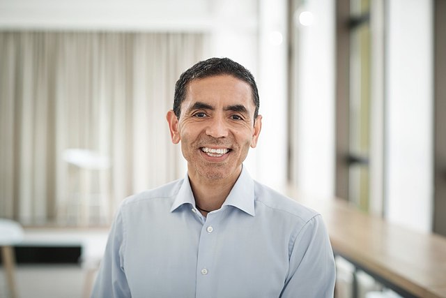 Archivo:Ugur Sahin v2.jpg