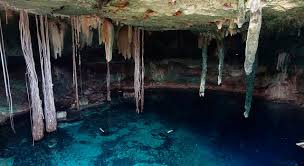 Archivo:Kankirixche cenote.jpg