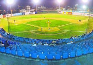 Estadio Yeyo Uraga.jpg