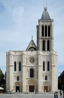 Saint-Denis - Façade.jpg