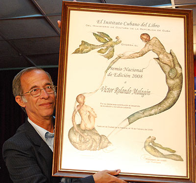 Archivo:Victor Rolando Malagon-Premio Nacional Edicion.jpg