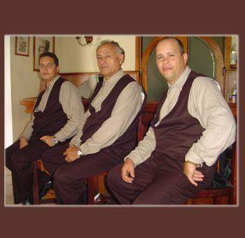 Archivo:Voces brillantes.jpg