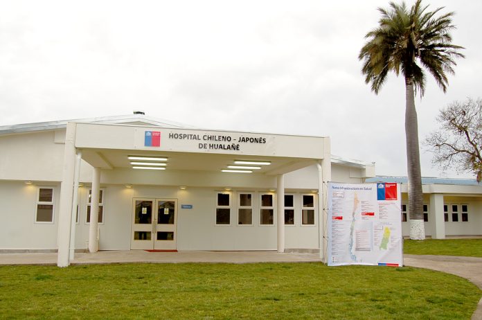 Archivo:Hospital de Hualañé1.jpg