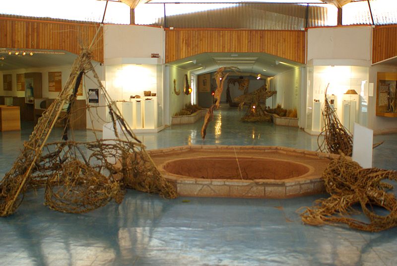 Archivo:Museo Arqueologico.jpg