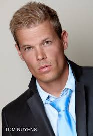 Archivo:Tom2 octubre.jpg