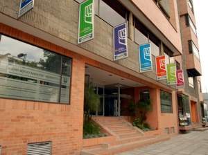 Foto-fachada-admisiones Universidad Sergio ARboleda.jpg