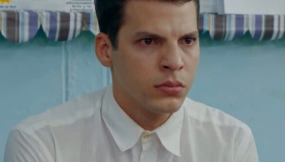 Archivo:Homero Saker caracterizando a Maykel en serie Calendario.jpg