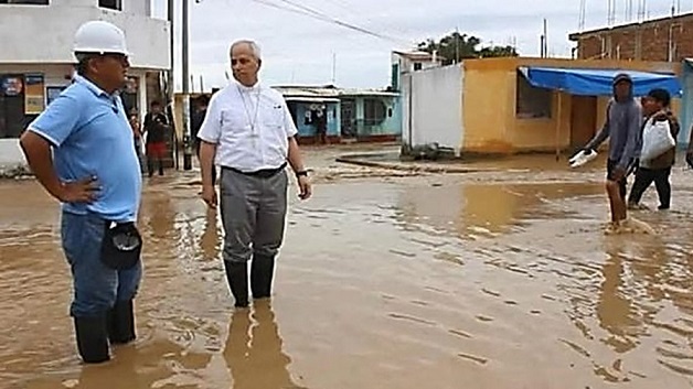 Archivo:Papa León XIV en Puerto Padre 2008.jpg